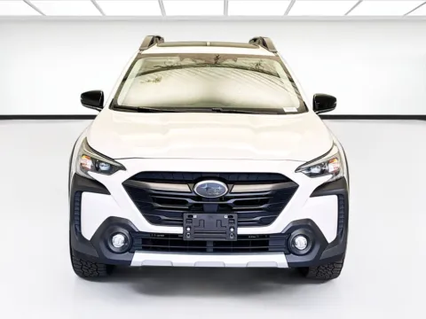 Photos of 2023 Subaru Outback Limited for sale in Chandler, AZ at STG Chandler