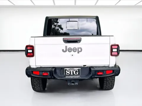 More photos of 2020 Jeep Gladiator Rubicon at STG Chandler, AZ