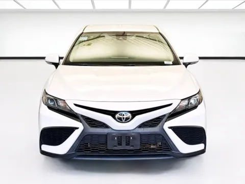 Photos of 2022 Toyota Camry SE for sale in Chandler, AZ at STG Chandler