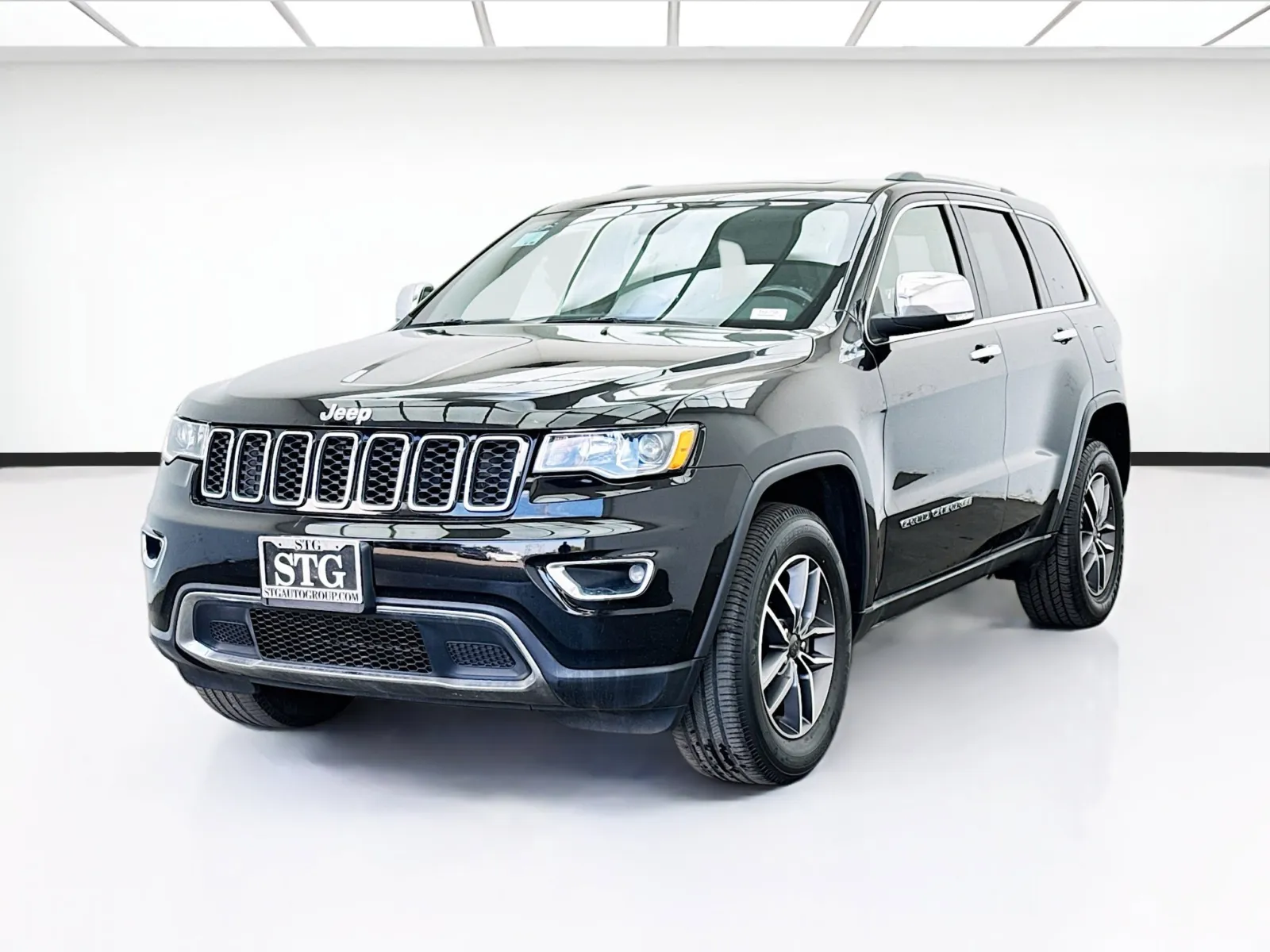 Black 2021 Jeep Grand Cherokee Limited for sale in Chandler, AZ