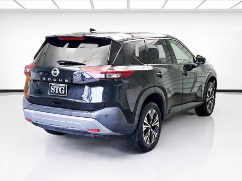 More photos of 2021 Nissan Rogue SV at STG Chandler, AZ