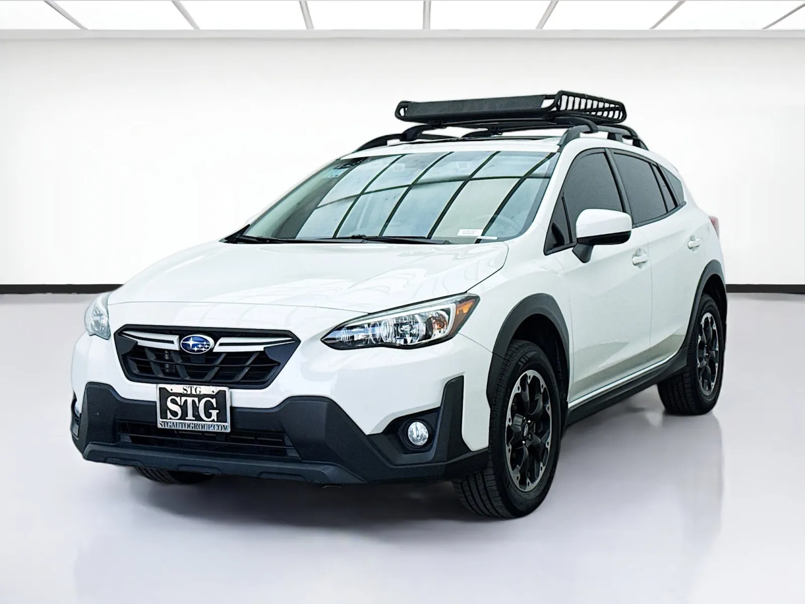 White 2022 Subaru Crosstrek Premium for sale in Chandler, AZ