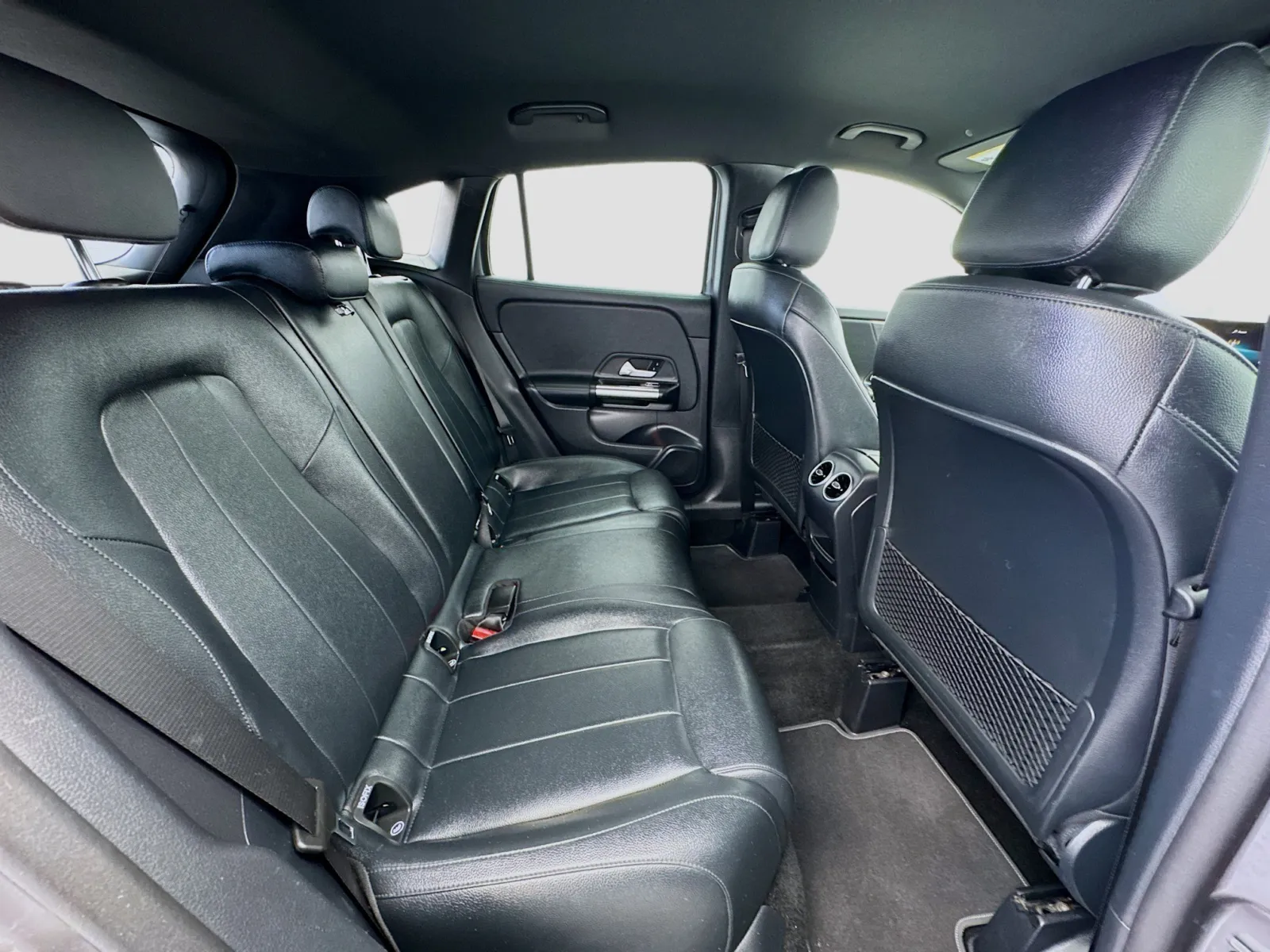 2023 Mercedes-Benz GLA Base - Photo 18