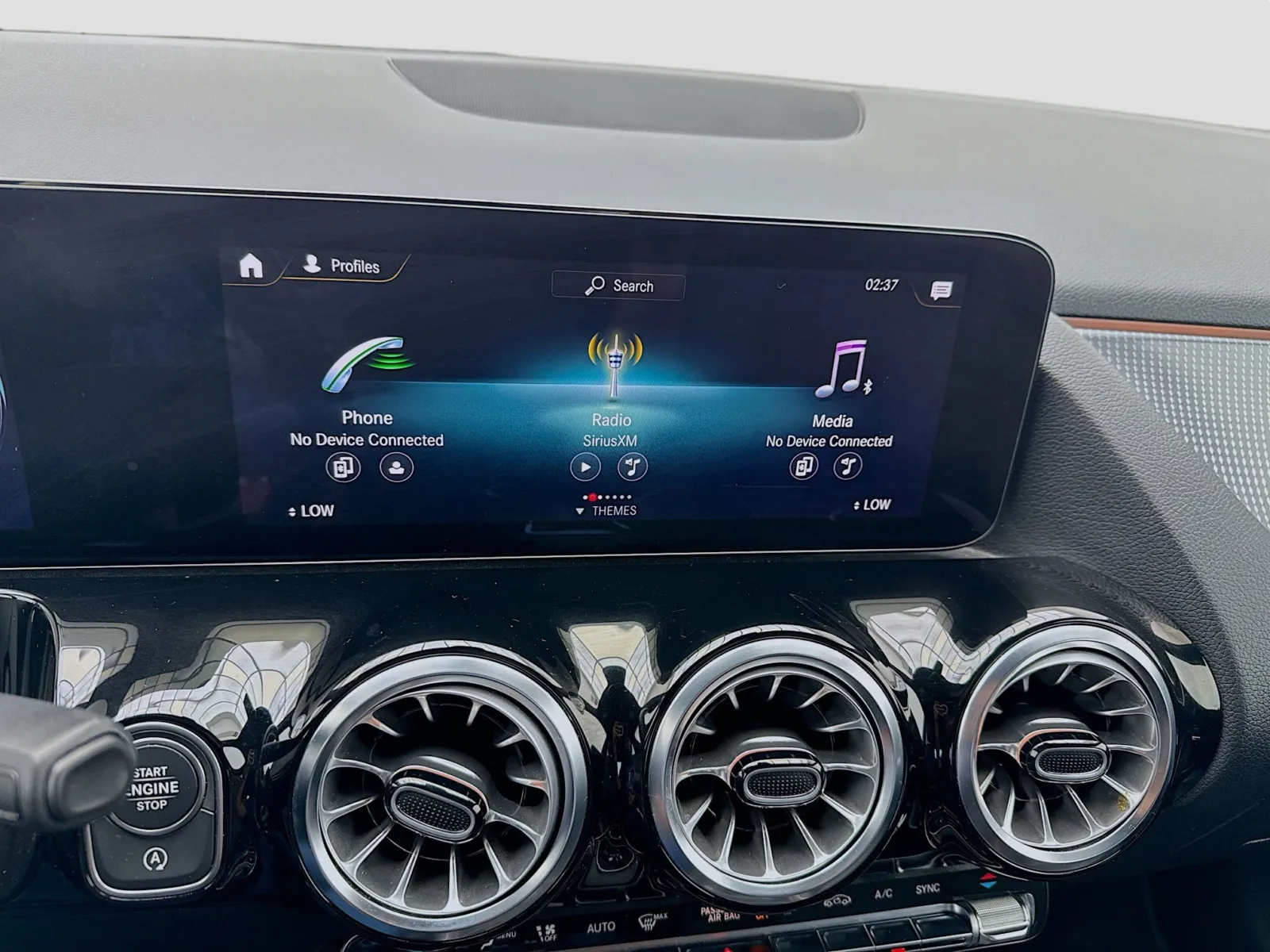 2023 Mercedes-Benz GLA Base - Photo 9