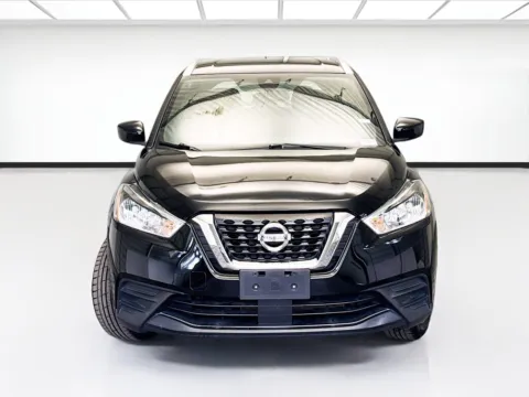 Photos of 2020 Nissan Kicks SV for sale in Chandler, AZ at STG Chandler