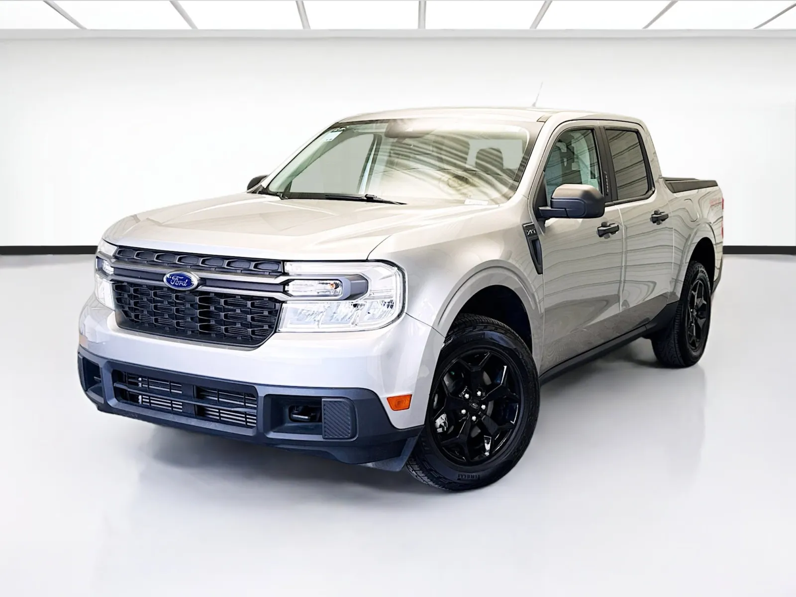 Silver 2023 Ford Maverick XLT for sale in Chandler, AZ