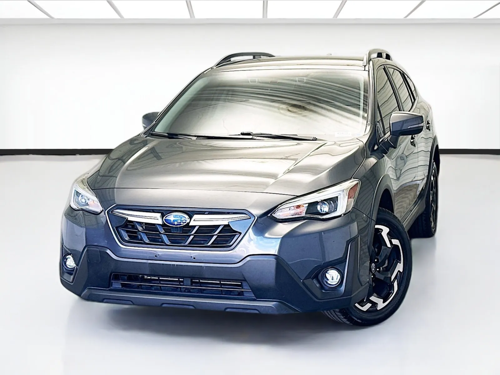 Gray 2021 Subaru Crosstrek Limited for sale in Chandler, AZ
