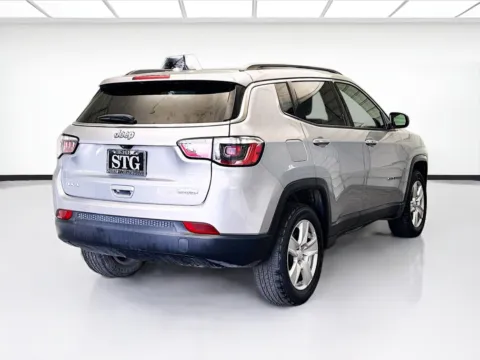 More photos of 2022 Jeep Compass Latitude at STG Chandler, AZ