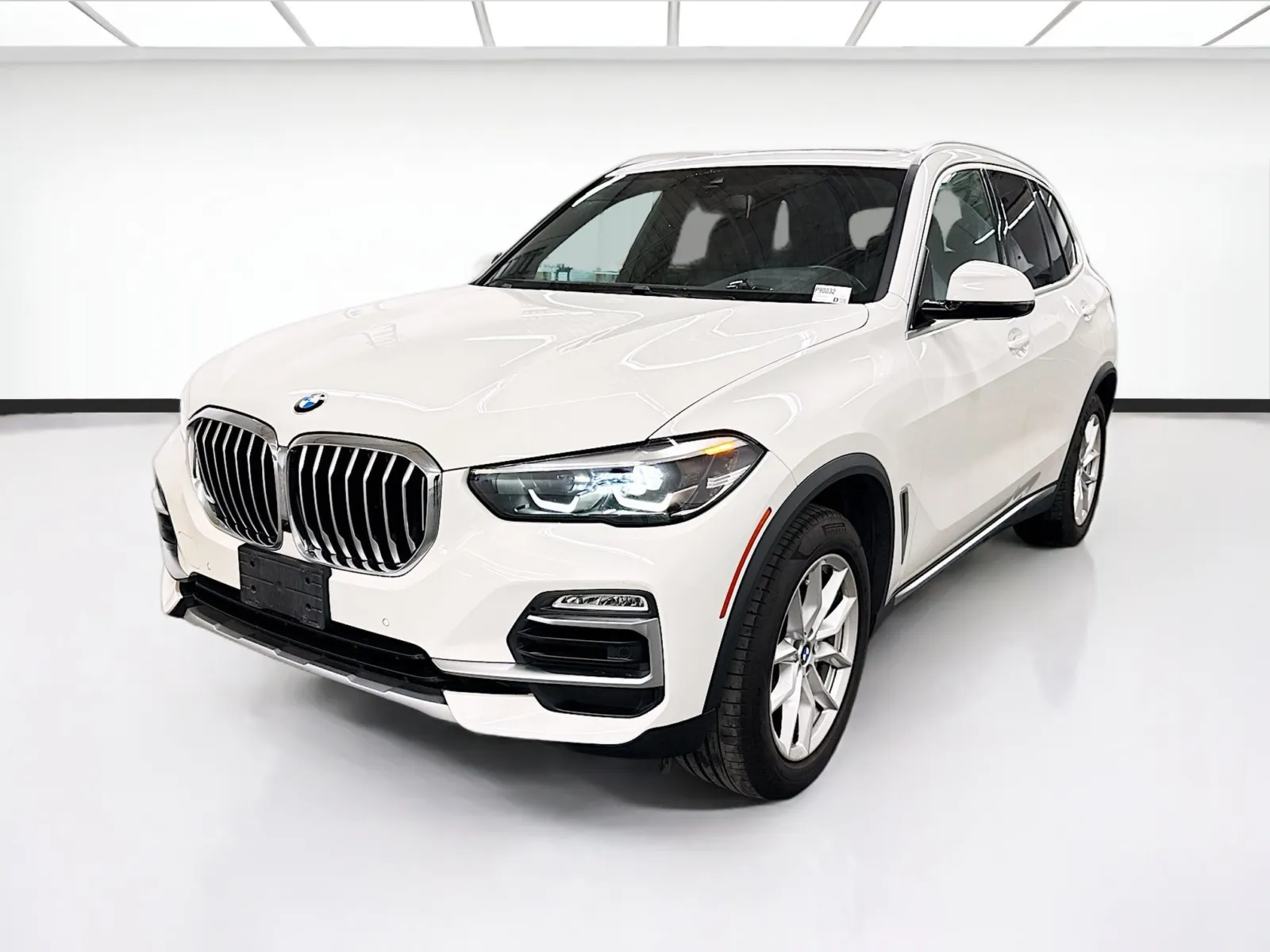 White 2021 BMW X5 sDrive40i for sale in Chandler, AZ