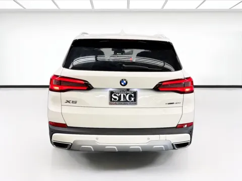 More photos of 2021 BMW X5 sDrive40i at STG Chandler, AZ