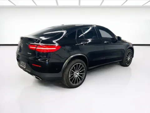 More photos of 2019 Mercedes-Benz GLC 300 at STG Chandler, AZ