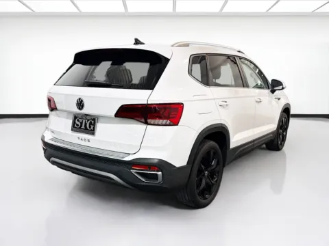 More photos of 2022 Volkswagen Taos SEL at STG Chandler, AZ
