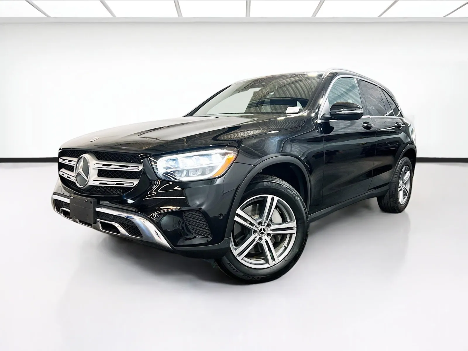 Black 2022 Mercedes-Benz GLC 300 for sale in Chandler, AZ