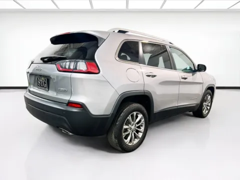 More photos of 2021 Jeep Cherokee Latitude Lux at STG Chandler, AZ