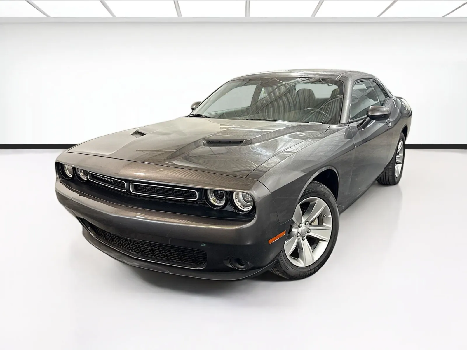 Used 2022 Dodge Challenger SXT for sale in Chandler, AZ at STG