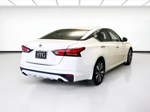 More photos of 2019 Nissan Altima 2.5 SL at STG Chandler, AZ