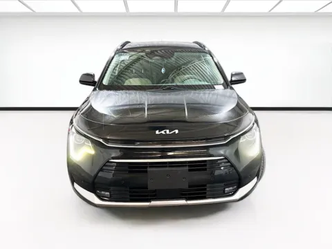 Photos of 2023 Kia Niro SX for sale in Chandler, AZ at STG Chandler
