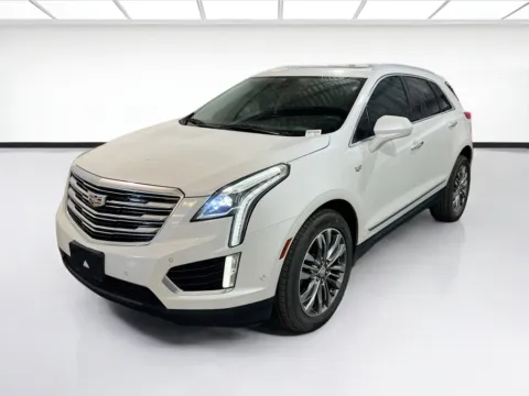 White 2018 Cadillac XT5 Premium Luxury FWD for sale in Chandler, AZ