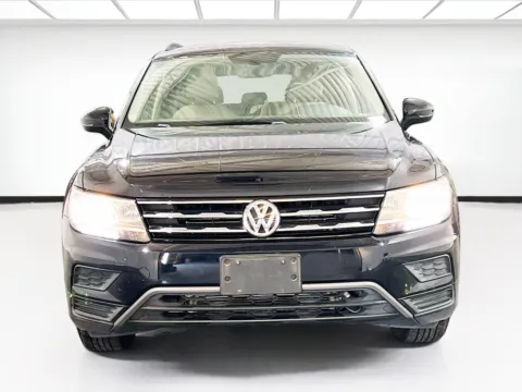 Photos of 2020 Volkswagen Tiguan SE for sale in Chandler, AZ at STG Chandler