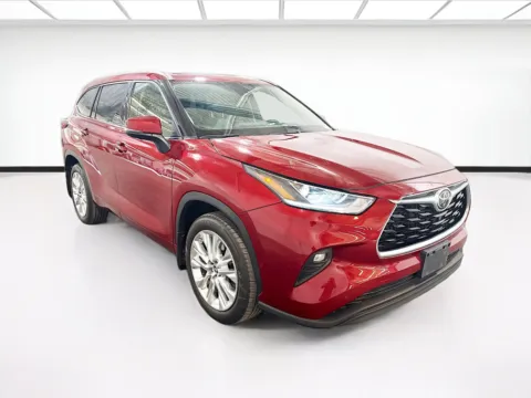 Another view of 2022 Toyota Highlander Limited for sale in Chandler, AZ at STG Chandler