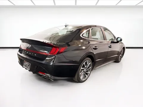 More photos of 2022 Hyundai Sonata Limited at STG Chandler, AZ
