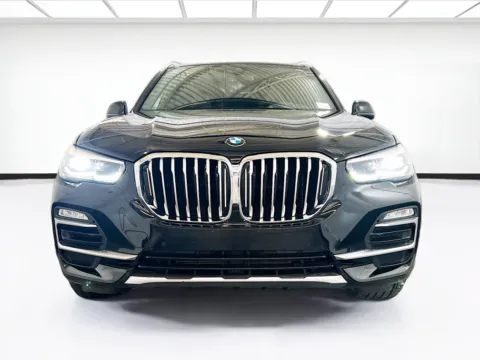 Photos of 2020 BMW X5 xDrive40i for sale in Chandler, AZ at STG Chandler