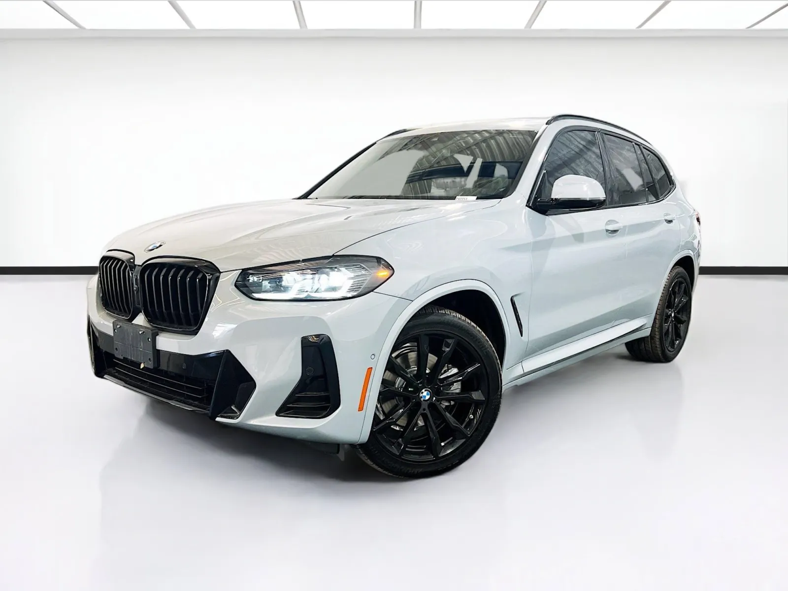 Gray 2023 BMW X3 sDrive30i for sale in Chandler, AZ