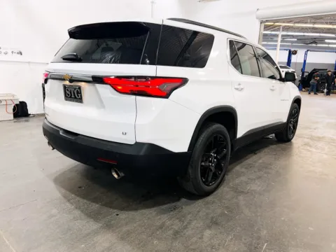 More photos of 2023 Chevrolet Traverse LT Leather at STG Chandler, AZ