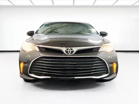 Photos of 2016 Toyota Avalon Limited for sale in Chandler, AZ at STG Chandler
