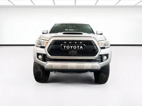 Photos of 2016 Toyota Tacoma SR5 for sale in Chandler, AZ at STG Chandler