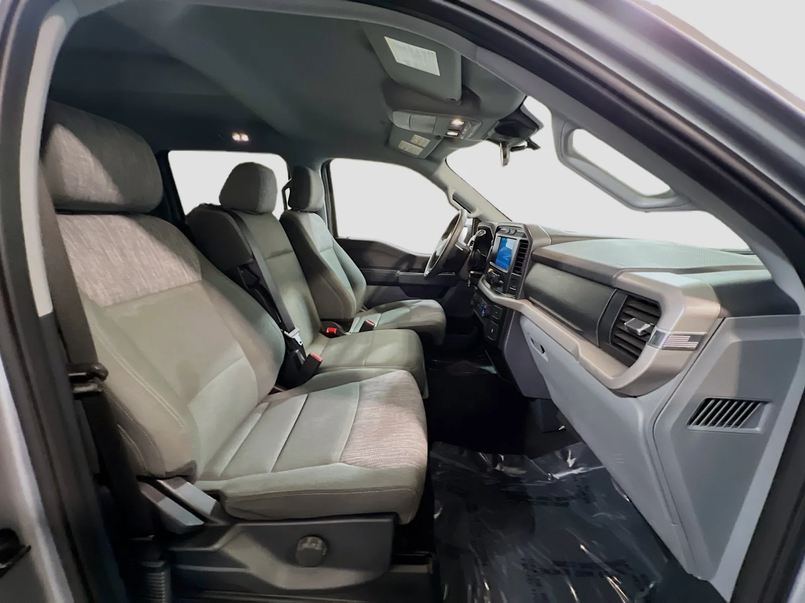 2023 Ford F-150 XL - Photo 18