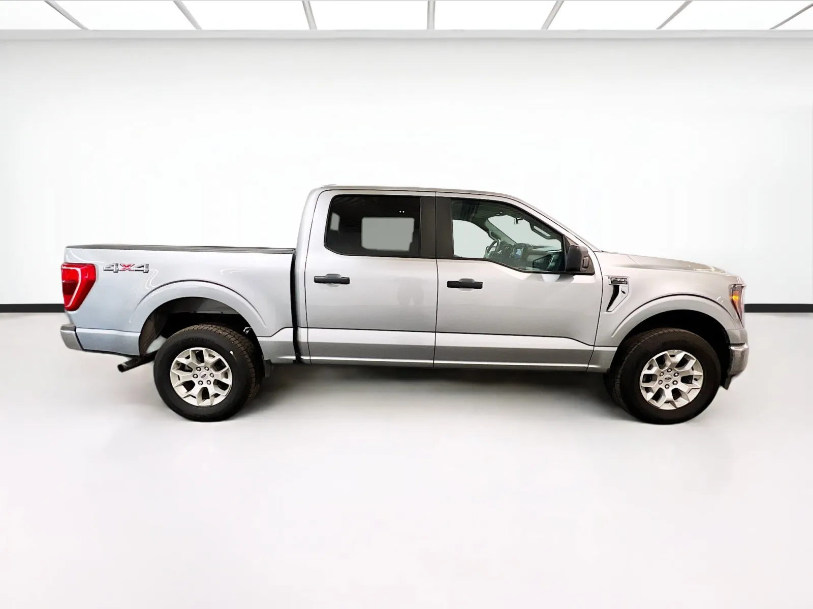 2023 Ford F-150 XL - Photo 21