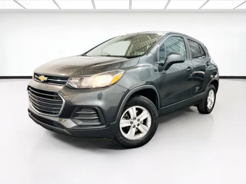 Gray 2019 Chevrolet Trax LS for sale in Chandler, AZ