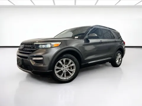 Gray 2020 Ford Explorer XLT for sale in Chandler, AZ