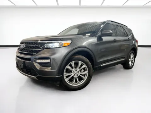 Gray 2020 Ford Explorer XLT for sale in Chandler, AZ