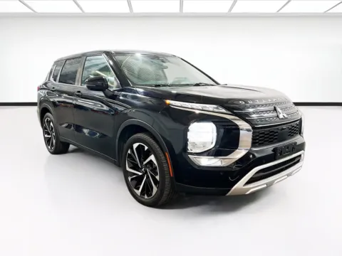 Another view of 2022 Mitsubishi Outlander SE for sale in Chandler, AZ at STG Chandler