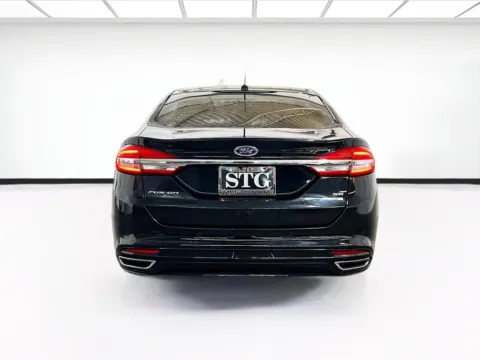 More photos of 2017 Ford Fusion SE at STG Chandler, AZ