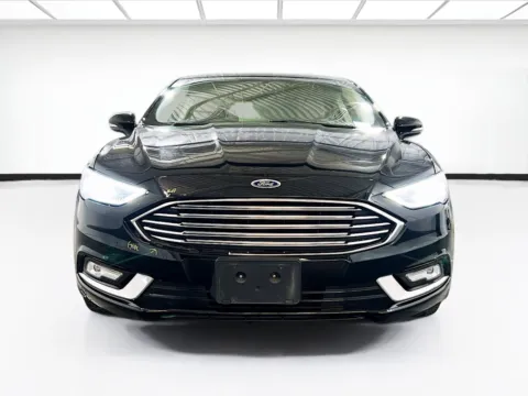 Photos of 2017 Ford Fusion SE for sale in Chandler, AZ at STG Chandler