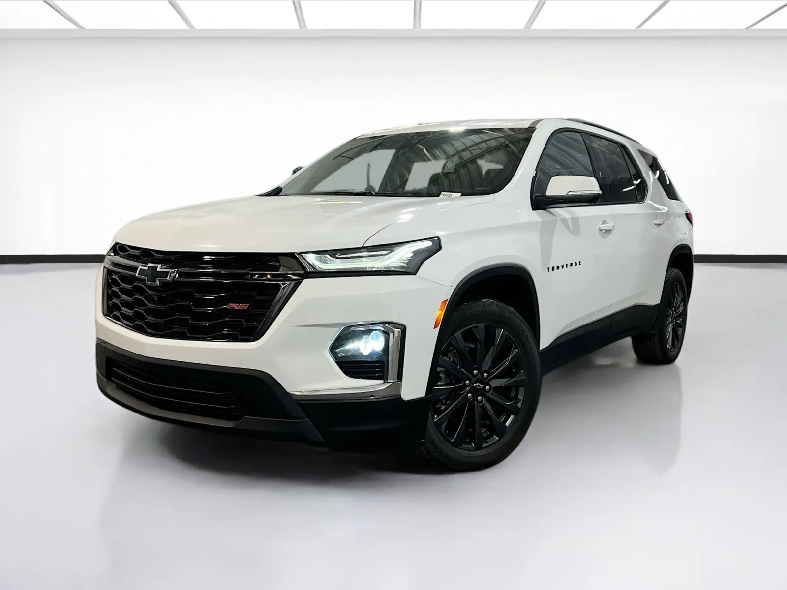 White 2022 Chevrolet Traverse RS for sale in Chandler, AZ