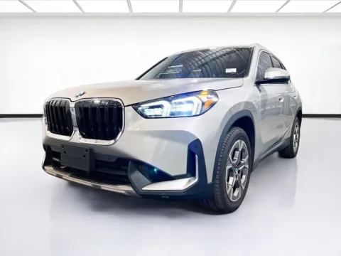 Silver 2023 BMW X1 xDrive28i for sale in Chandler, AZ