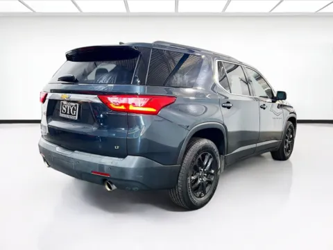 More photos of 2021 Chevrolet Traverse LT Cloth at STG Chandler, AZ