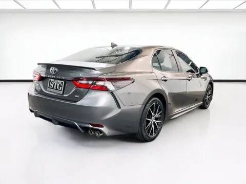 More photos of 2022 Toyota Camry SE at STG Chandler, AZ
