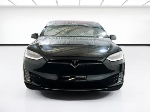 Photos of 2018 Tesla Model X 75D for sale in Chandler, AZ at STG Chandler