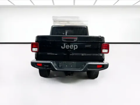 More photos of 2021 Jeep Gladiator 80th Anniversary at STG Chandler, AZ
