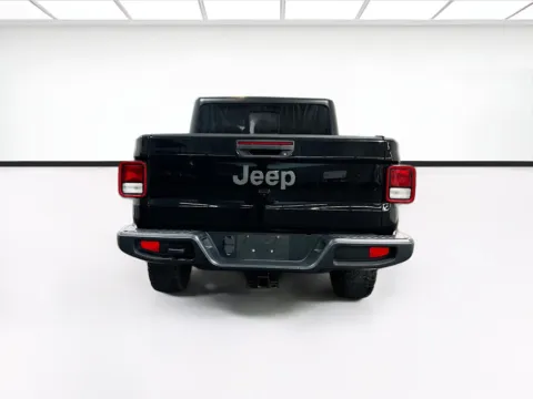 More photos of 2021 Jeep Gladiator 80th Anniversary at STG Chandler, AZ