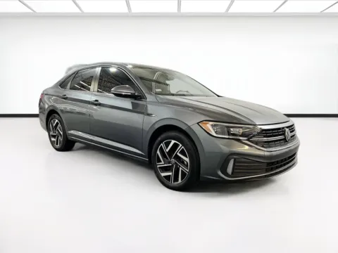 Another view of 2022 Volkswagen Jetta SEL for sale in Chandler, AZ at STG Chandler