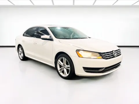 Another view of 2015 Volkswagen Passat 2.0L TDI SE for sale in Chandler, AZ at STG Chandler