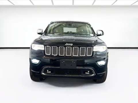 Photos of 2021 Jeep Grand Cherokee Overland for sale in Chandler, AZ at STG Chandler