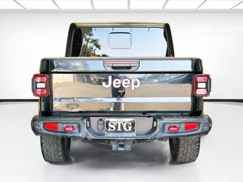 More photos of 2020 Jeep Gladiator Rubicon at STG Chandler, AZ
