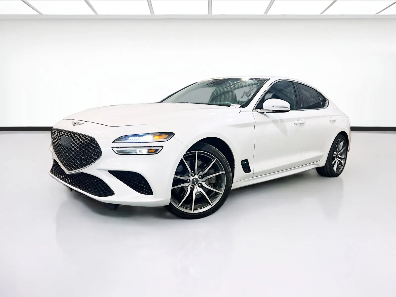 White 2022 Genesis G70 3.3T for sale in Chandler, AZ